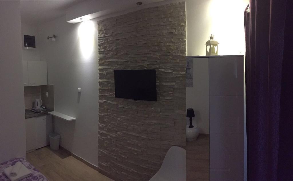 Studio Apartment Legcevic Kaštela Kültér fotó