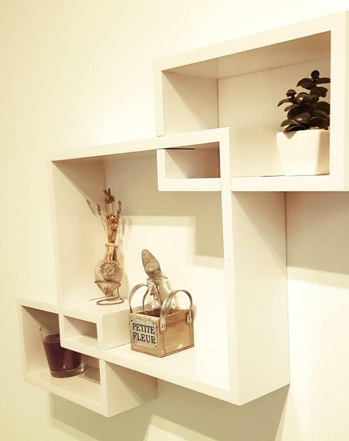 Studio Apartment Legcevic Kaštela Kültér fotó