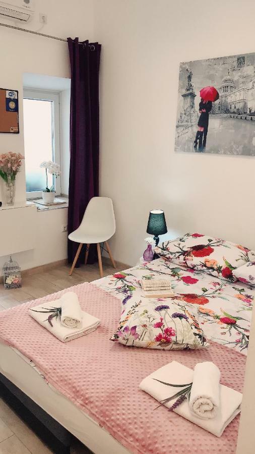 Studio Apartment Legcevic Kaštela Kültér fotó